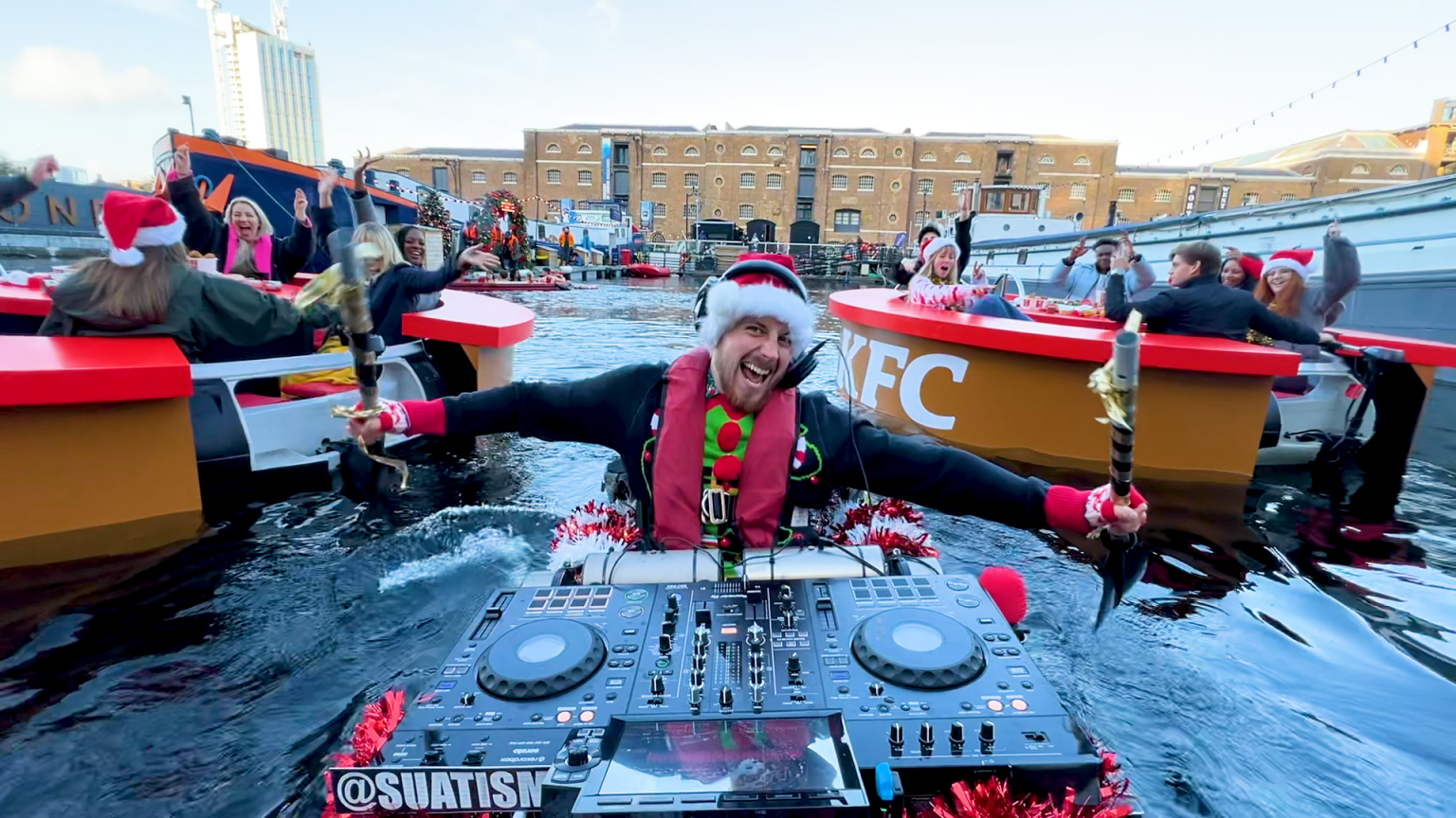 LADBIBLE GROUP LAUNCH KFC GRAVY BOAT PARTY WITH DJ SUAT